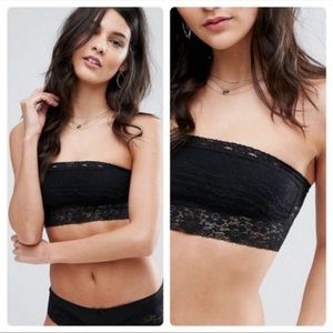 Free People Intimates Black Classic Lace Scallop Strapless Bandeau Bralette